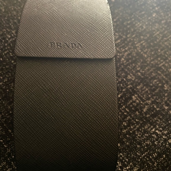 Authentic Prada sunglasses - Picture 8 of 8